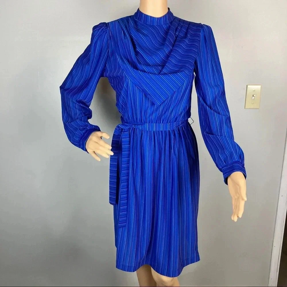 Periwinkle Brand Vintage 70's Womens Dress Size Small NO TAGS Blue Stripe, Belt